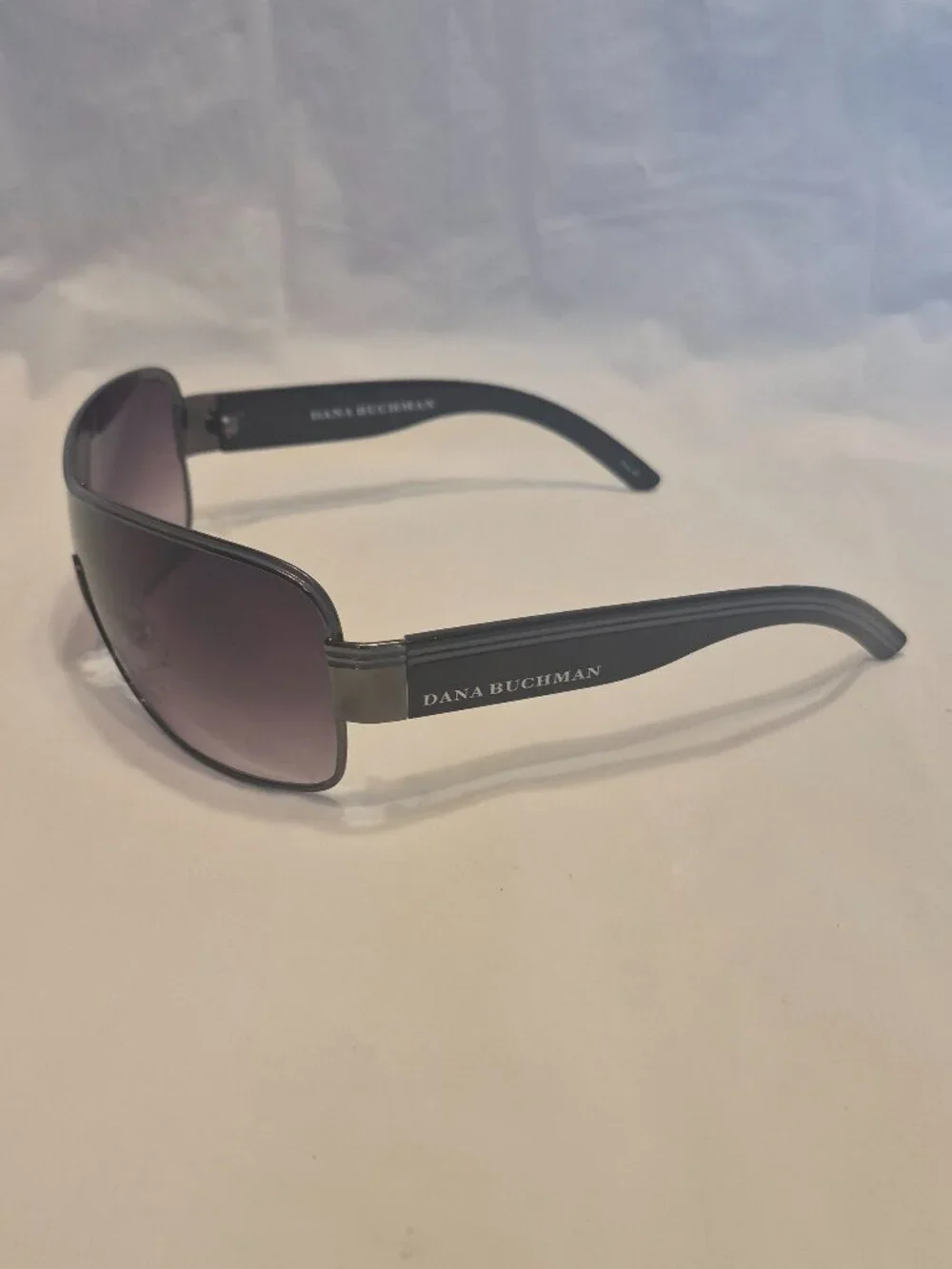 Black / Silver Dana Buchman Gradient Lens Sunglasses
